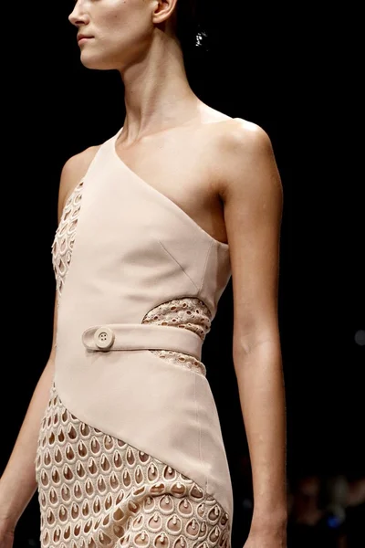 Look 95